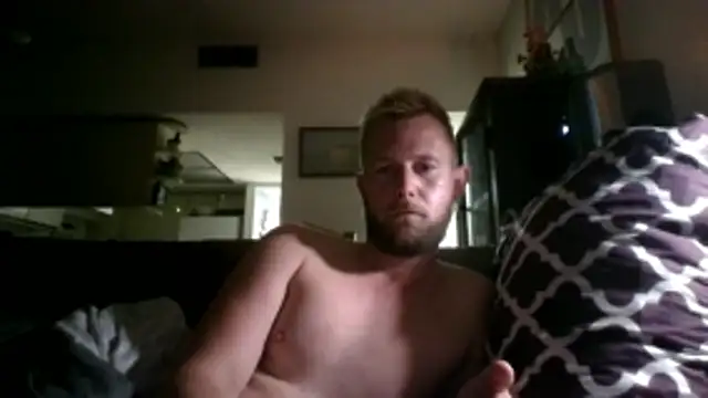 Snapshot of W1LBURN chatting on 13, 6, 2026 W1LBURN online show from 13, 6, 2026