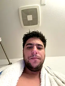 Snapshot of elwhite1996 chatting on 29, 11, 2025 elwhite1996 online show from 29, 11, 2025