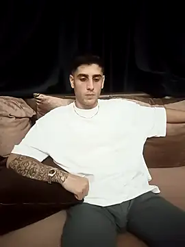 arenn1997 online show from 22, 9, 2025