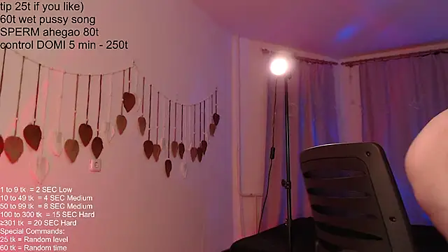 Mayrumey online show from 4, 4, 2026