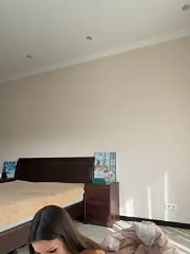 Hott Lolla online show from 28, 2, 2026