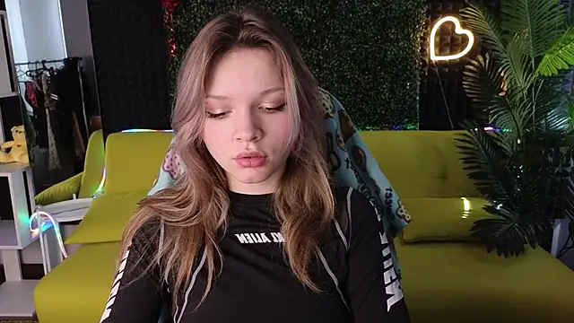 LitaBrom online show from 3, 3, 2025