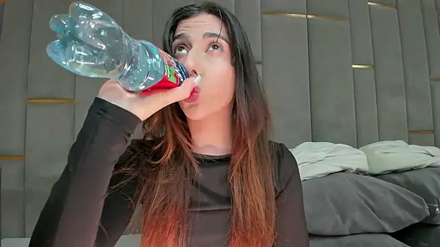 eva lim online show from 22, 12, 2025