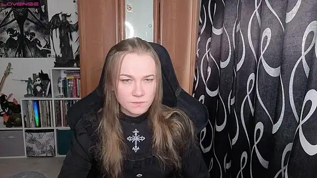 stellablondy online show from 25, 6, 2026