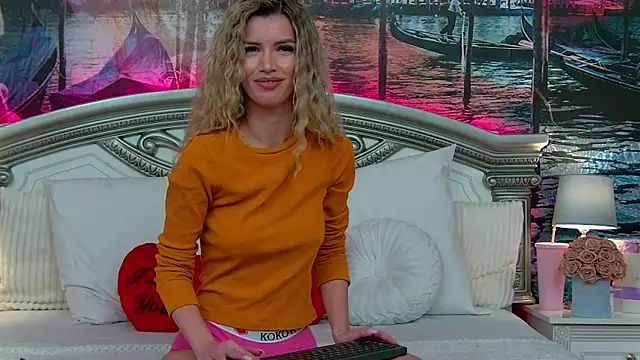 IvySamek online show from 14, 2, 2025