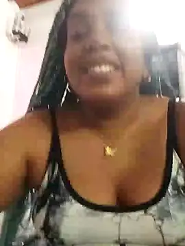 Snapshot of ELLA_KELLY chatting on 8, 2, 2025 ELLA KELLY online show from 8, 2, 2025