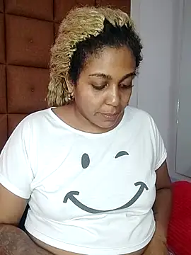 ELLA KELLY online show from 23, 9, 2025