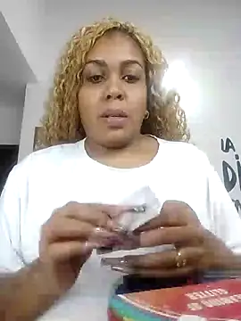 Snapshot of ELLA_KELLY chatting on 17, 1, 2026 ELLA KELLY online show from 17, 1, 2026