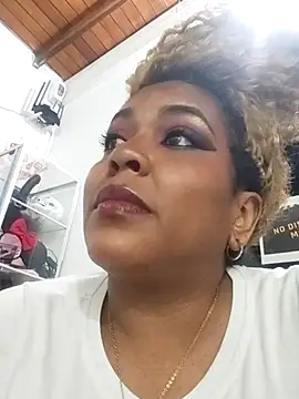 Snapshot of ELLA_KELLY chatting on 7, 2, 2026 ELLA KELLY online show from 7, 2, 2026