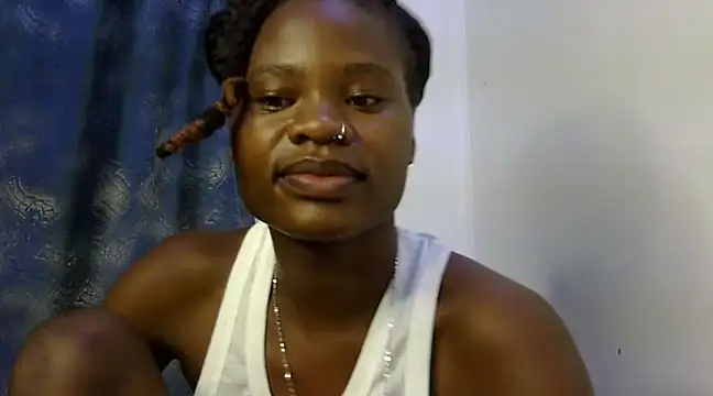 Snapshot of sweetblackbeauty001 chatting on 12, 3, 2025 sweetblackbeauty001 online show from 12, 3, 2025