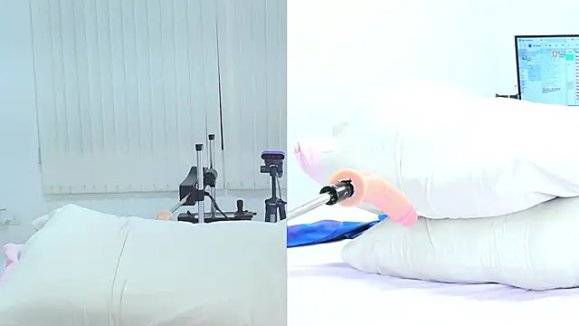 Keisy Kloe online show from 25, 4, 2026