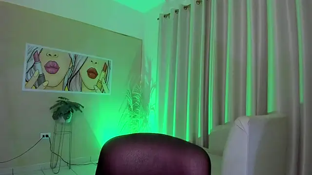 StarMilf online show from 19, 9, 2025