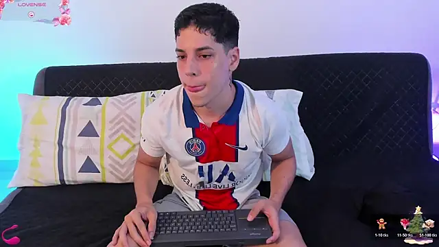 jonathanjoestar  online show from 22, 12, 2025