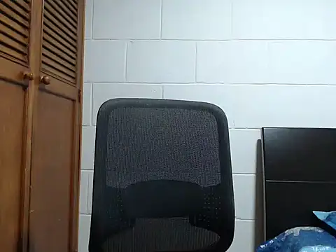 dimitriquiet05 online show from 11, 2, 2026