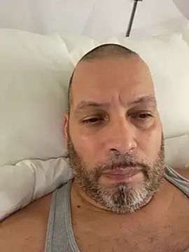 Just2much online show from 27, 11, 2025