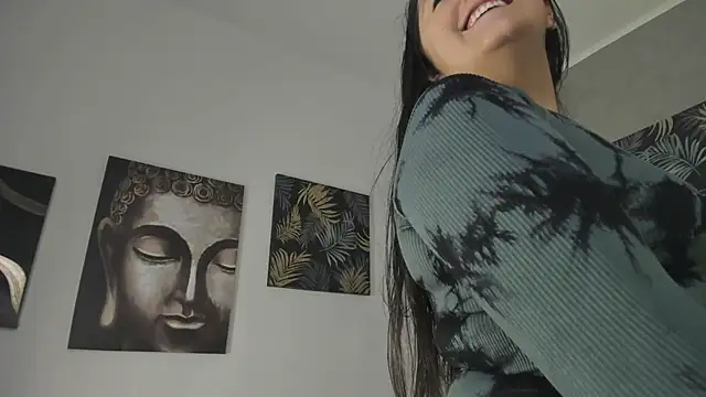 Kathia Morelli online show from 7, 4, 2026