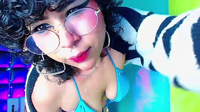 kuromi69 online show from 17, 1, 2025