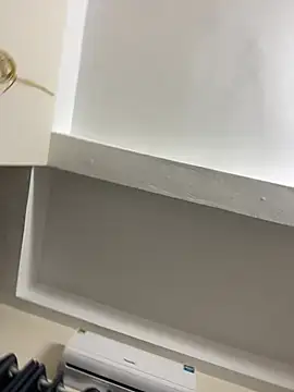 Louis Baby online show from 24, 2, 2025