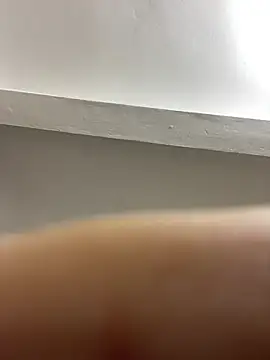 Louis Baby online show from 26, 2, 2025