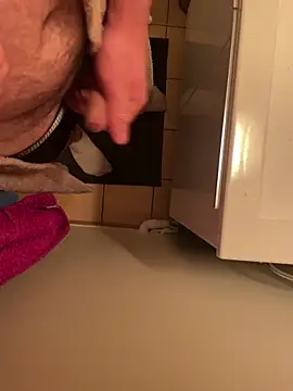 Snapshot of dimitriei chatting on 1, 12, 2025 dimitriei online show from 1, 12, 2025