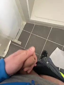 Snapshot of dimitriei chatting on 16, 2, 2026 dimitriei online show from 16, 2, 2026