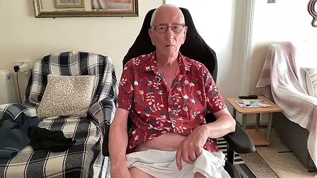 Snapshot of cutaboverest chatting on 31, 7, 2026 cutaboverest online show from 31, 7, 2026