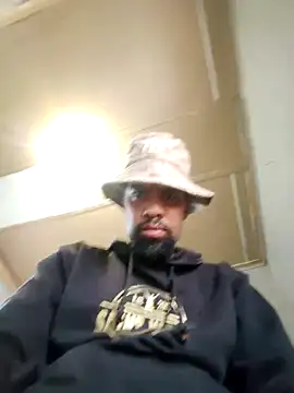 Snapshot of Tigermanboy chatting on 7, 3, 2025 Tigermanboy online show from 7, 3, 2025