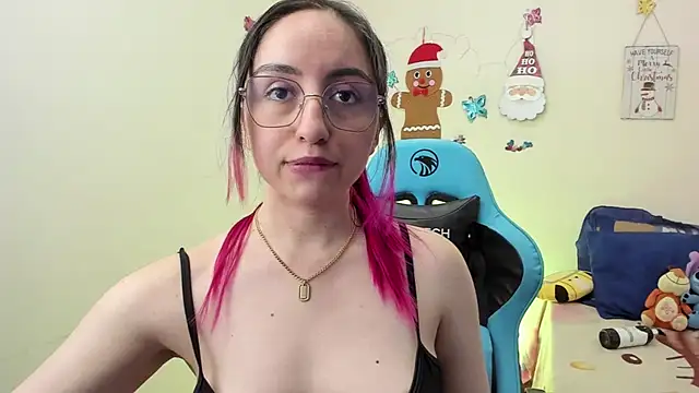 Snapshot of Julieta_cott chatting on 21, 12, 2024 Julieta cott online show from 21, 12, 2024