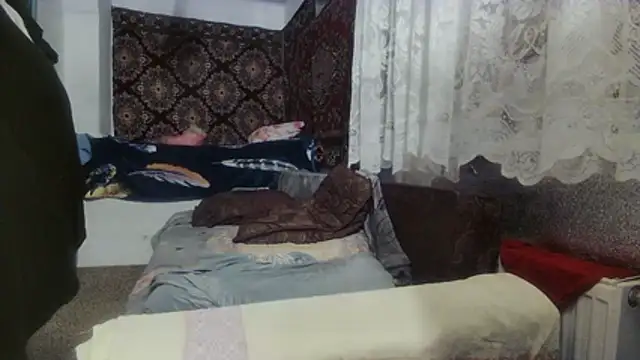 Snapshot of NataliiaRosa54 chatting on 28, 11, 2025 NataliiaRosa54 online show from 28, 11, 2025