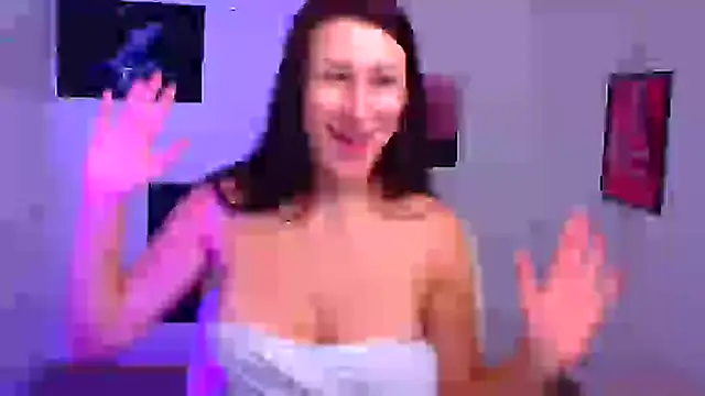 Loren Moa online show from 21, 12, 2024