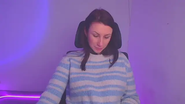 Loren Moa online show from 22, 12, 2024