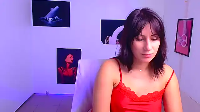 Loren Moa online show from 17, 1, 2025