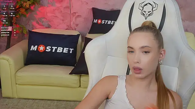 Linda054 online show from 12, 12, 2024