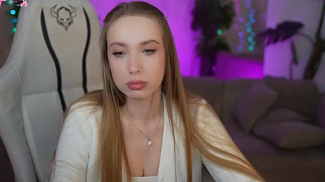 Linda054 online show from 3, 3, 2025