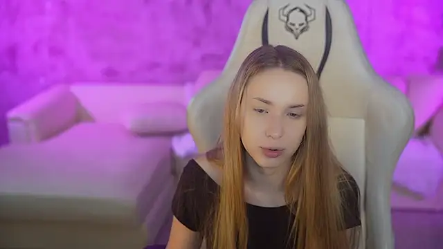 Linda054 online show from 7, 10, 2025