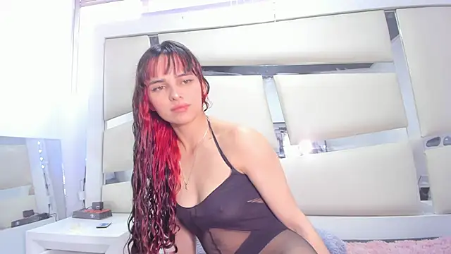 chrystal js online show from 20, 3, 2025