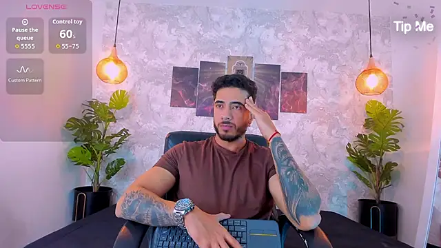 Snapshot of Nate_franco chatting on 26, 11, 2025 Nate franco online show from 26, 11, 2025