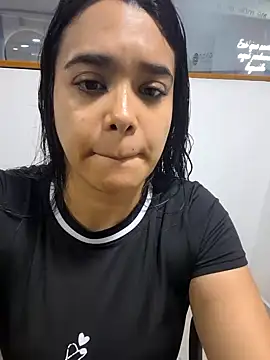 samanthaevanss1 online show from 5, 2, 2025