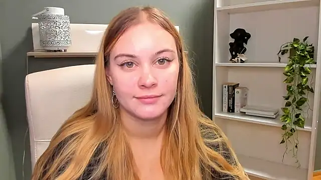 Snapshot of kitty_valeria chatting on 21, 12, 2024 kitty valeria online show from 21, 12, 2024