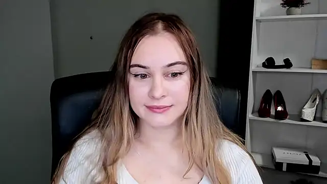 Snapshot of kitty_valeria chatting on 25, 2, 2026 kitty valeria online show from 25, 2, 2026