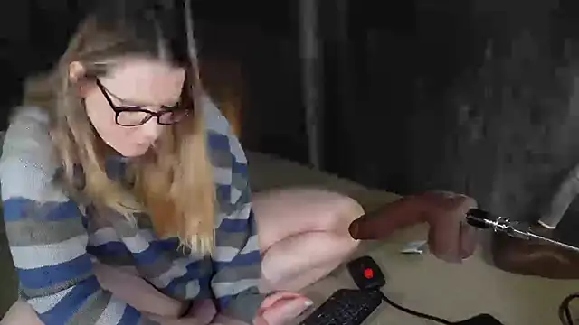 Snapshot of little_princess92 chatting on 13, 2, 2025 little princess92 online show from 13, 2, 2025