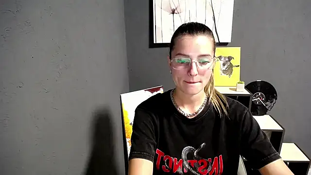Snapshot of lady_olivia_ chatting on 22, 9, 2025 lady olivia online show from 22, 9, 2025
