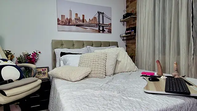 yanella fire online show from 16, 3, 2025