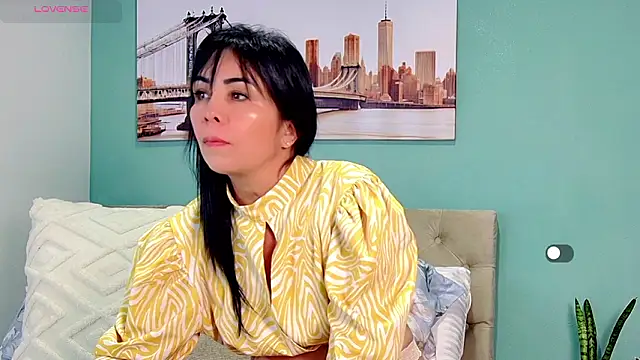 yanella fire online show from 4, 2, 2026