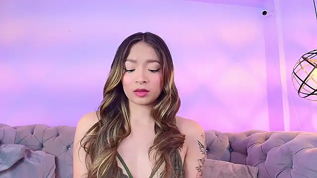 Victoria Adams14 online show from 18, 9, 2025