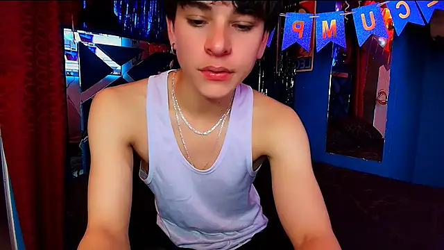 Snapshot of Luke_Howland chatting on 12, 11, 2025 Luke Howland online show from 12, 11, 2025