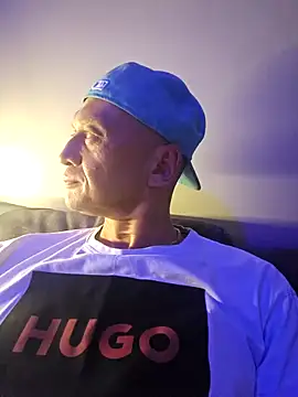 Snapshot of McdyllanXX chatting on 13, 3, 2025 McdyllanXX online show from 13, 3, 2025