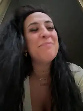 CarolaDrago online show from 25, 2, 2025