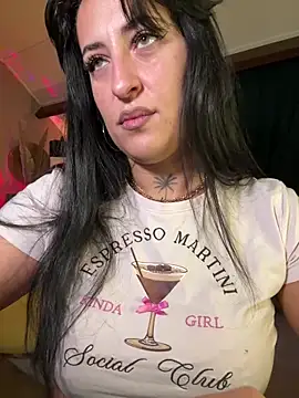 CarolaDrago online show from 1, 2, 2026