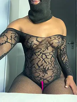 Africanbootie online show from 5, 2, 2025